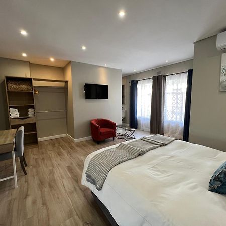 Le'Ciara Luxury Guest House Johannesburg Exterior photo