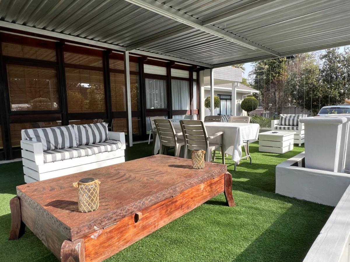 Le'Ciara Luxury Guest House Johannesburg Exterior photo