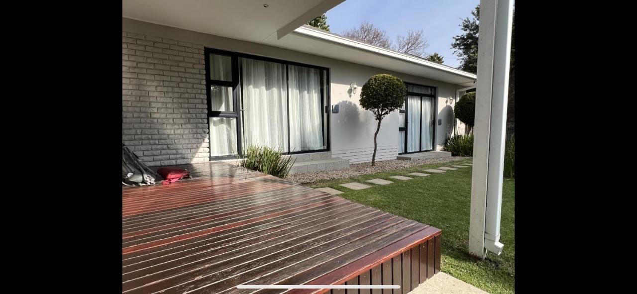 Le'Ciara Luxury Guest House Johannesburg Exterior photo