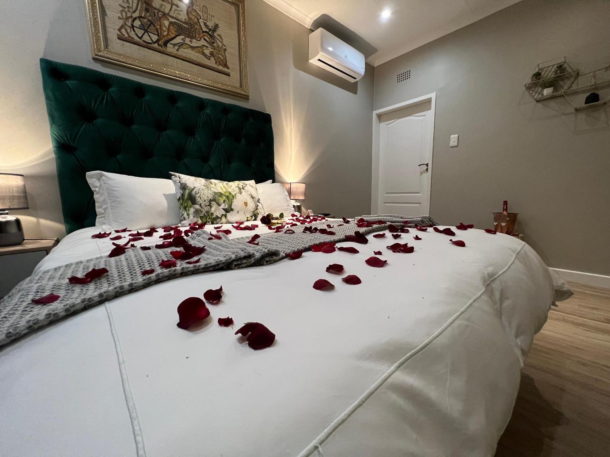 Le'Ciara Luxury Guest House Johannesburg Exterior photo