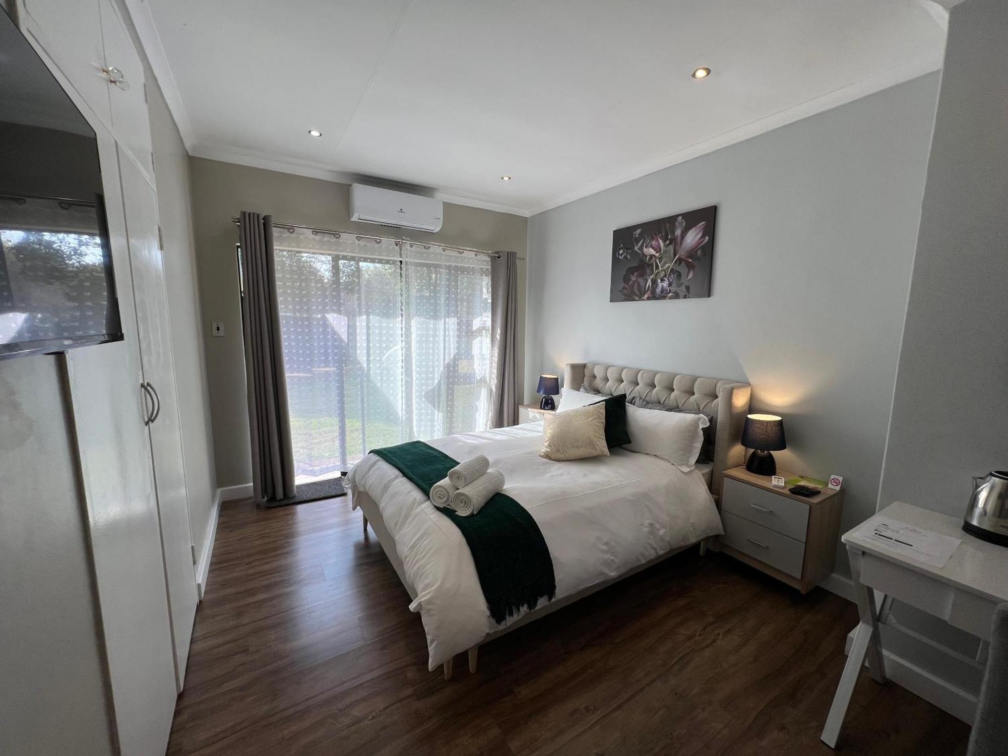Le'Ciara Luxury Guest House Johannesburg Exterior photo
